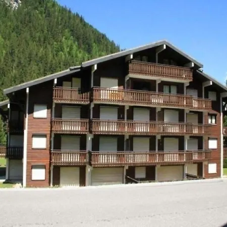 Le Perce-neige 9 Apartment *